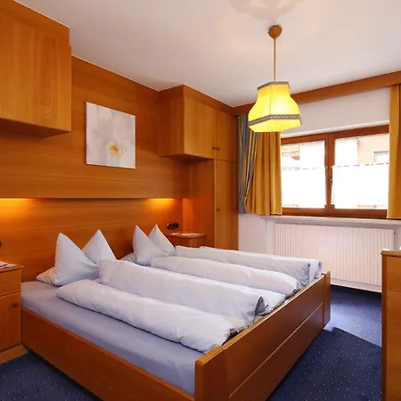 克里斯蒂安妮尔酒店