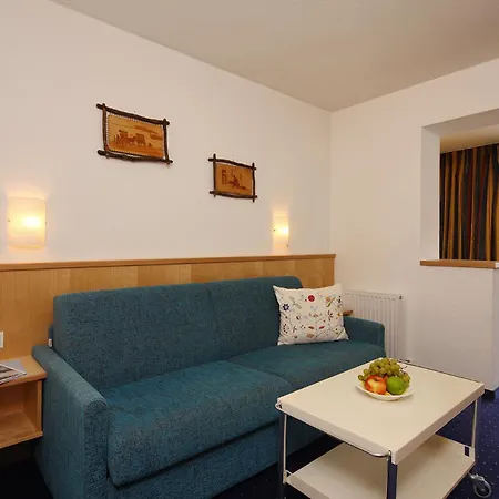 克里斯蒂安妮尔酒店