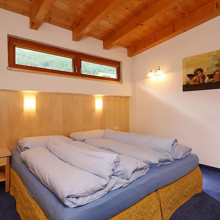 Kristiania * Ζόλντεν